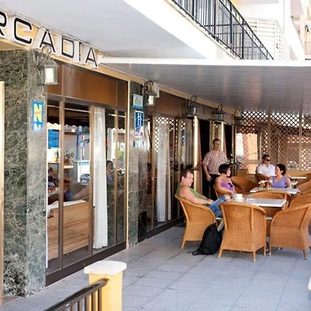 Arcadia מלון